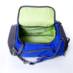 Travel bag with shoe compartment